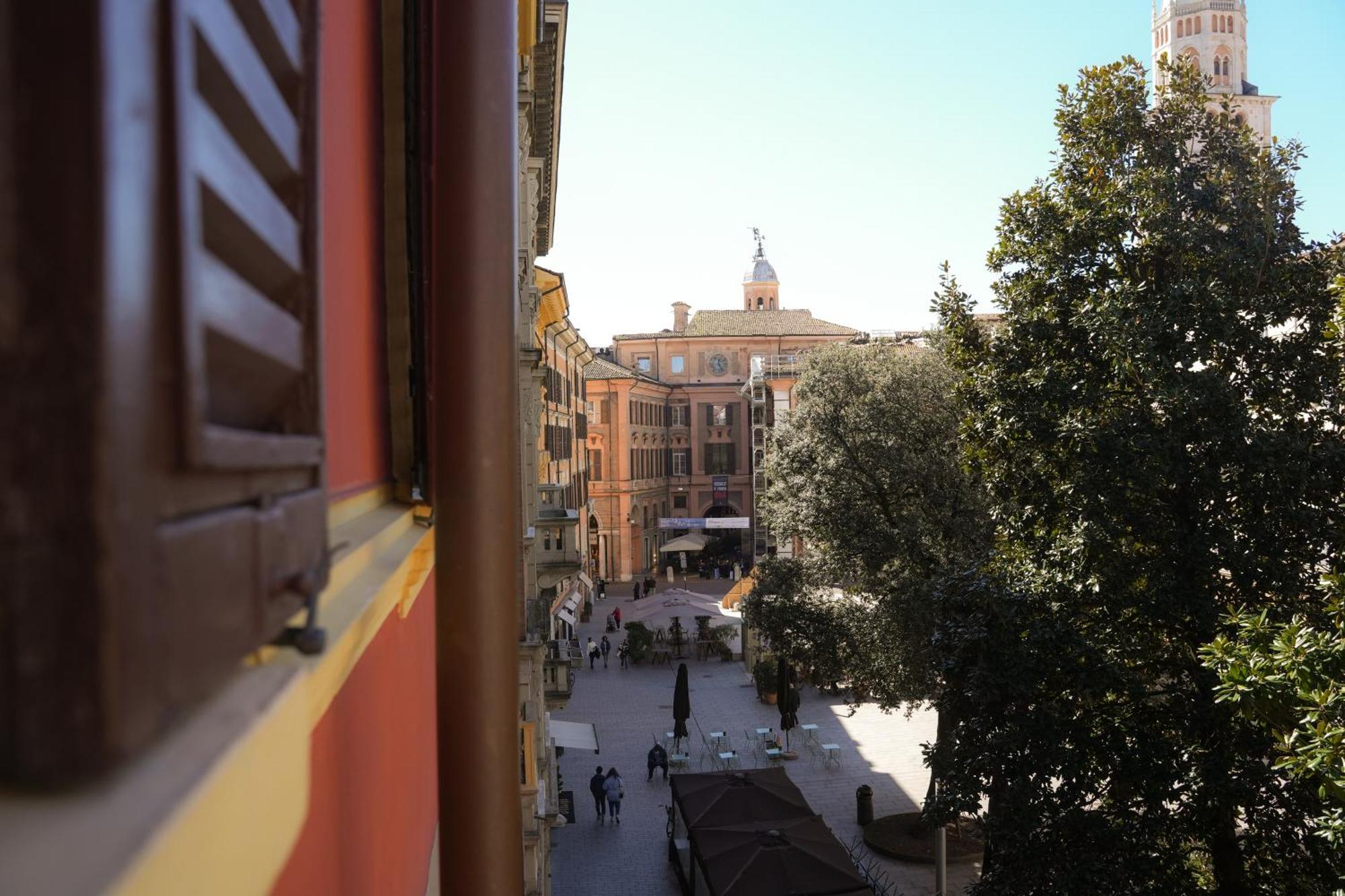 Mazzini'S Rooms Módena Exterior foto